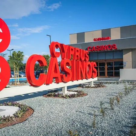 Private At Aristo Universe Iii With Pool *