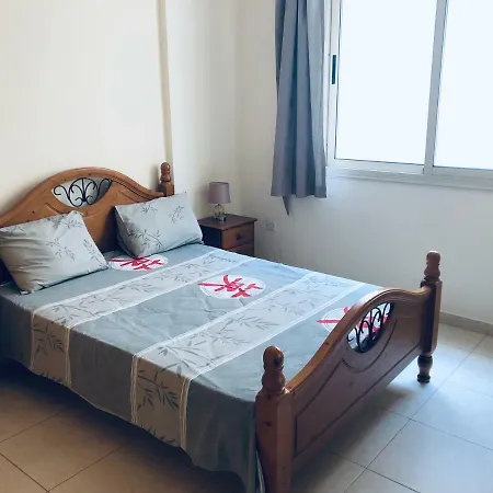 Private At Aristo Universe Iii With Pool Апартаменты Пафос