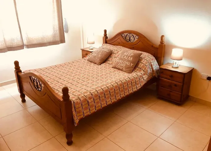 아파트 Private At Aristo Universe Iii With Pool